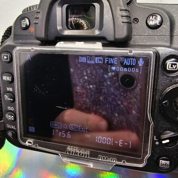 Nikon D90 DSLR Camera w/ 50mm 1.8 & 18-105mm 3.5-5.6 Lenses - Picture 7 of 14